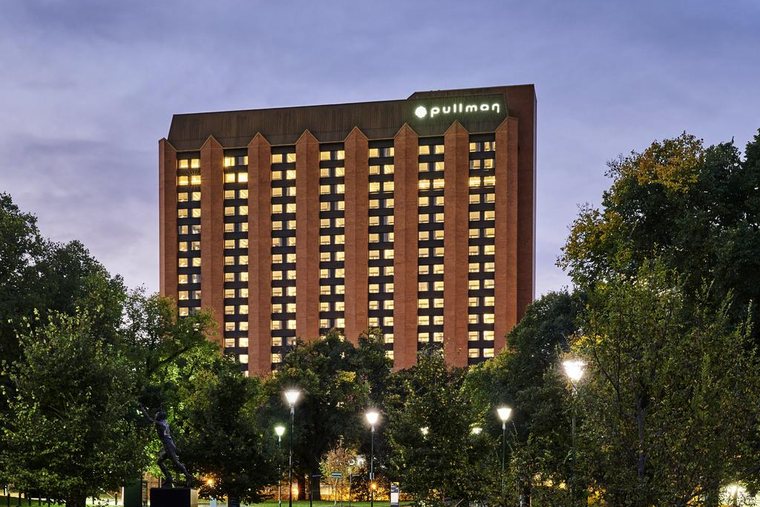 Pullman Melbourne on the Park